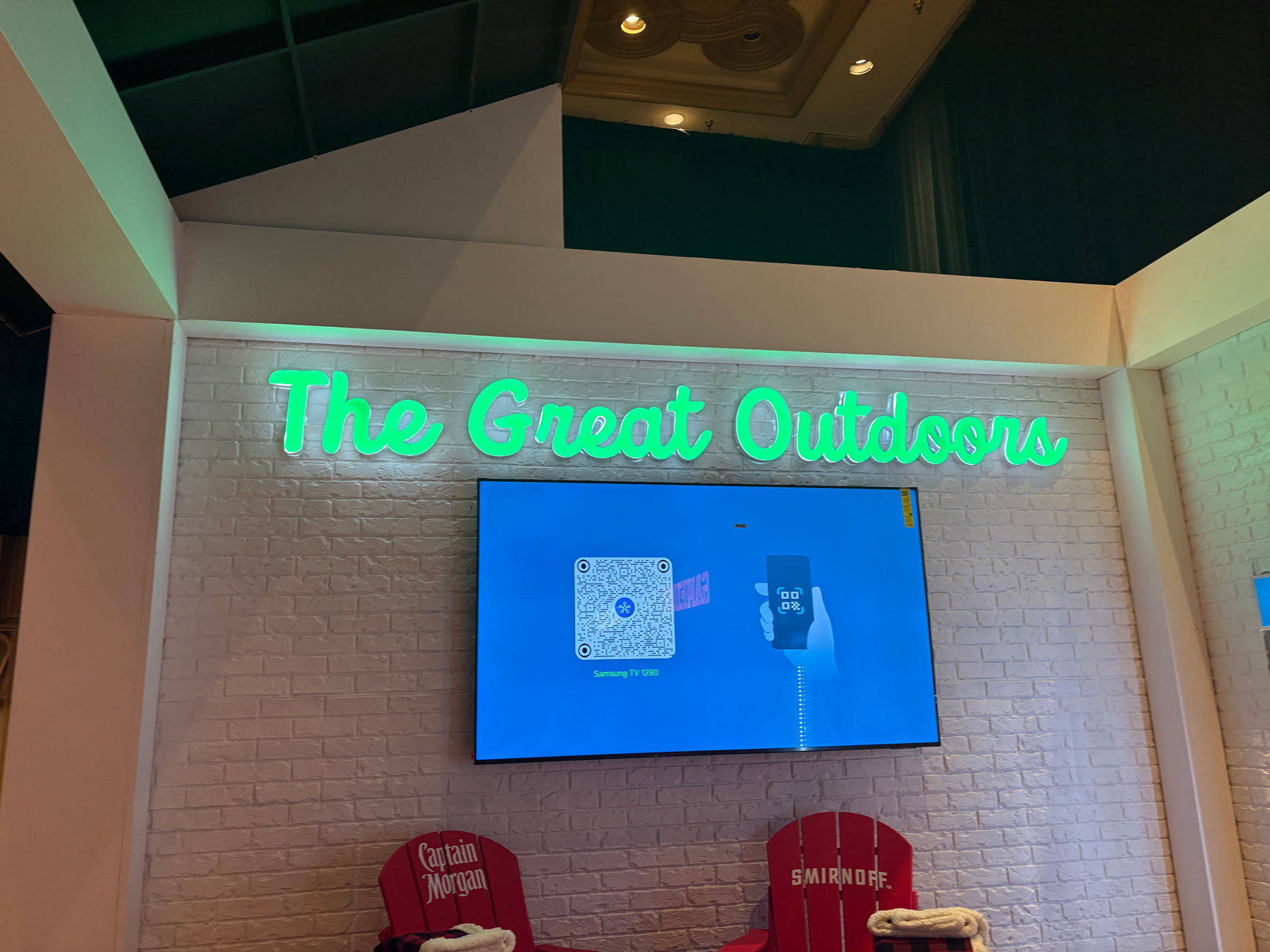 GlowUp sign that says The Great Outdoors